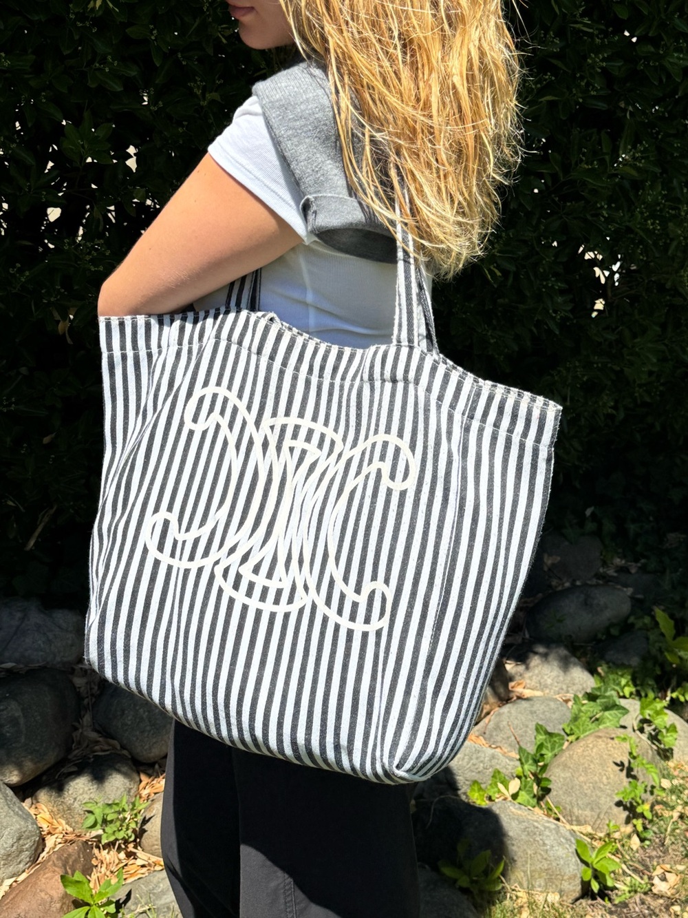 BEST BIG SUMMER BAG! Black and White Striped Tote